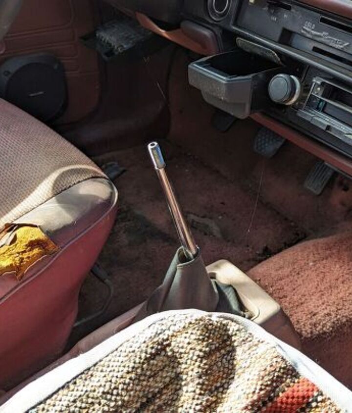 junkyard find 1980 honda accord hatchback