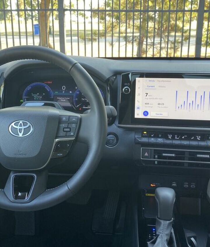 drive notes 2024 toyota camry hybrid xle awd