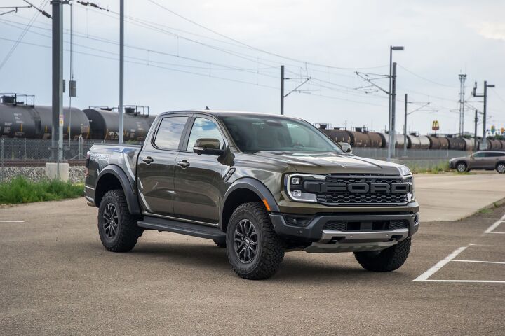 2025 Ford Ranger Raptor Review -- Golden Retriever Boyfriend | The ...