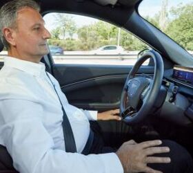 IIHS: Drivers More Likely To Engage With Distractions While Using Hands-Free Driving Technologies