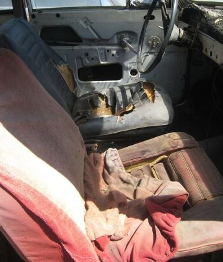 junkyard find pair of volvo amazons