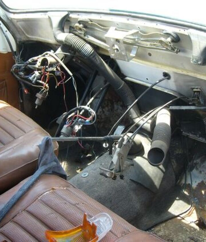 junkyard find pair of volvo amazons