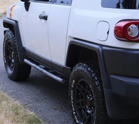 used car of the day 2013 toyota fj cruiser