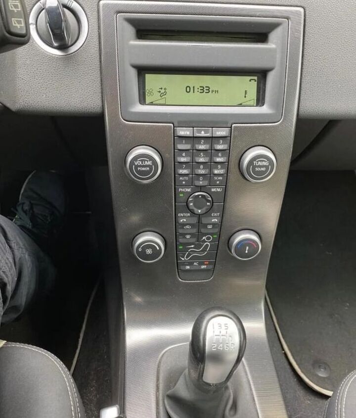 used car of the day 2009 volvo c30 t5 r design