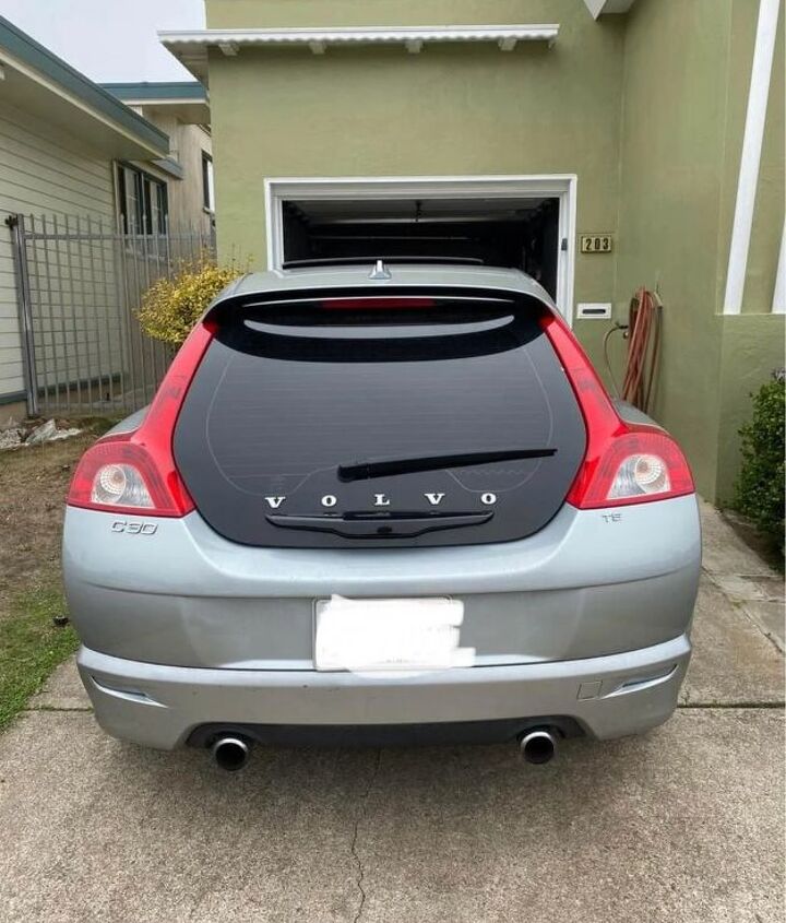 used car of the day 2009 volvo c30 t5 r design