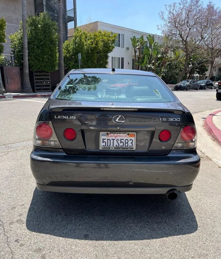 used car of the day 2003 lexus is 300