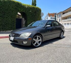 used car of the day 2003 lexus is 300