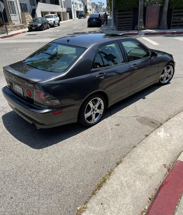 used car of the day 2003 lexus is 300