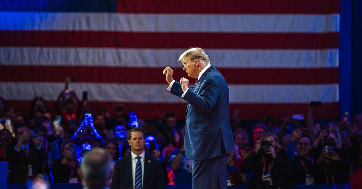 Trump Mocks EV Drivers in Vegas Speech, Calls Range Anxiety a
