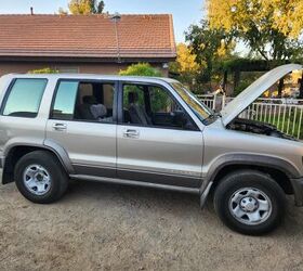 used car of the day 2002 isuzu trooper