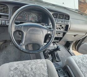 used car of the day 2002 isuzu trooper