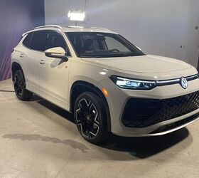 gallery 2025 volkswagen tiguan