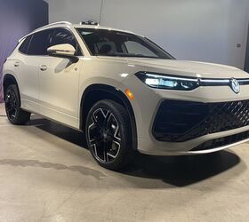 gallery 2025 volkswagen tiguan