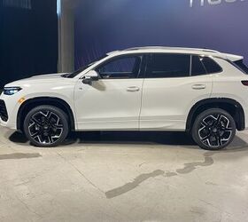 gallery 2025 volkswagen tiguan
