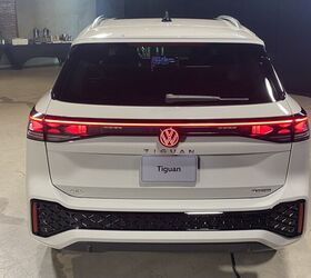 gallery 2025 volkswagen tiguan