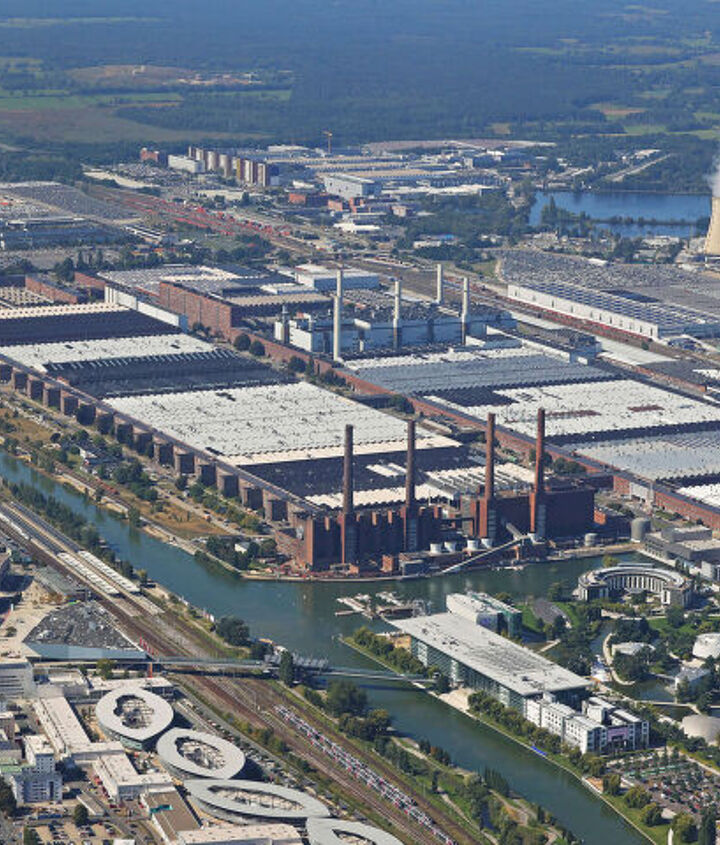 volkswagen cutting 35 000 jobs after union deal reached