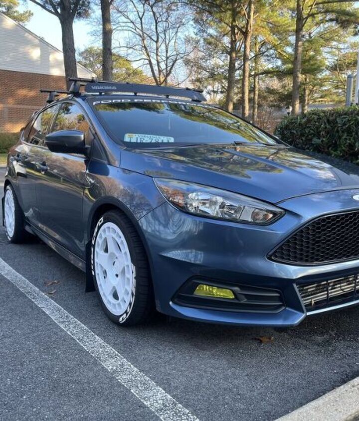 used car of the day 2018 ford focus st