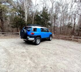 used car of the day 2007 toyota fj cruiser