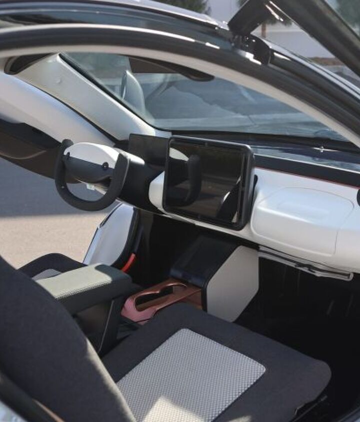 aptera-showcases-solar-ev-at-ces-2025-plans-for-production tacika.ru