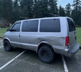 used car of the day 2005 gmc safari