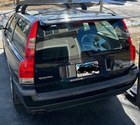 used car of the day 2004 volvo v70r