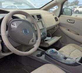 junkyard find nissan leafpocalypse in california