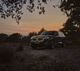 see photos of the bmw xm