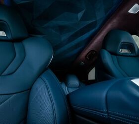 see photos of the bmw xm