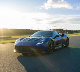 gaze upon the maserati gt2 stradale