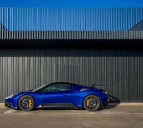 gaze upon the maserati gt2 stradale