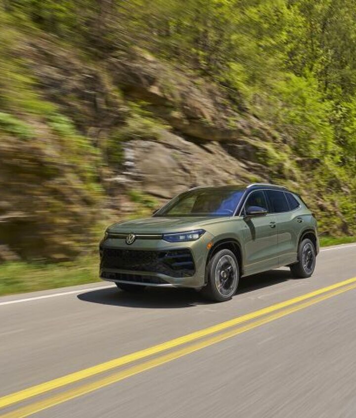 volkswagen-debuts-tiguan-turbo-at-2025-new-york-auto-show tacika.ru