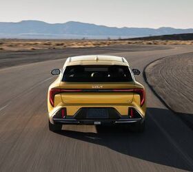 see photos of the 2026 kia k4 hatchback