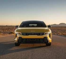 see photos of the 2026 kia k4 hatchback