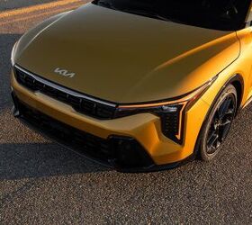 see photos of the 2026 kia k4 hatchback