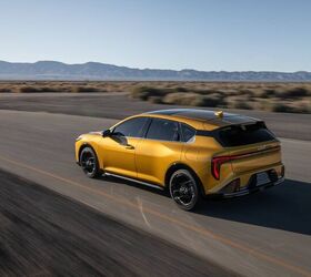 see photos of the 2026 kia k4 hatchback