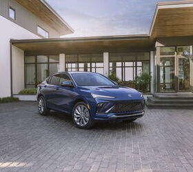 see more photos of the 2025 buick envista avenir