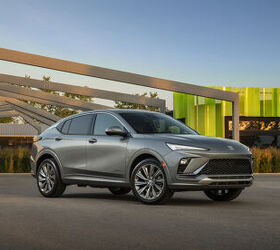 see more photos of the 2025 buick envista avenir