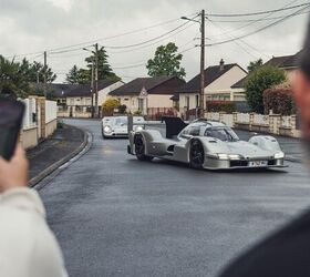 see more photos of the porsche 963 rsp