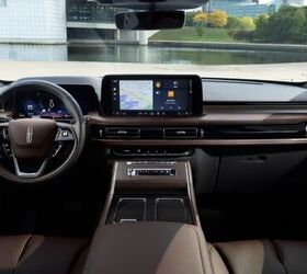 see more photos of the 2025 lincoln aviator