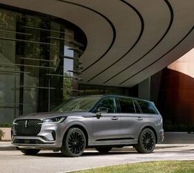 see more photos of the 2025 lincoln aviator