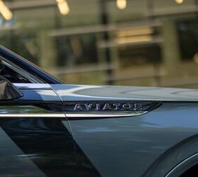 see more photos of the 2025 lincoln aviator