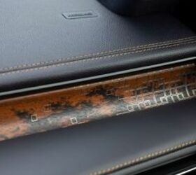 see more photos of the 2025 lincoln aviator