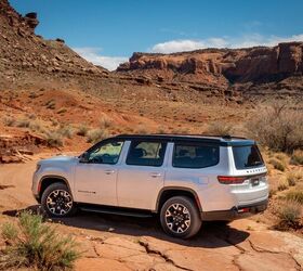 see more photos of the 2025 jeep wagoneer