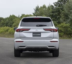 see more photos of the 2026 mitsubishi outlander