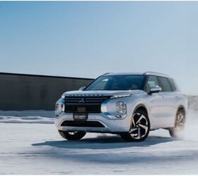 see more photos of the 2026 mitsubishi outlander