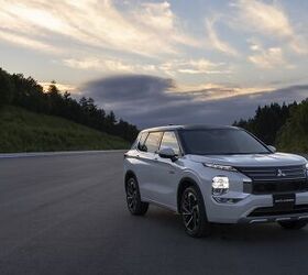 see more photos of the 2026 mitsubishi outlander