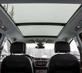 the features higher end car buyers want the most, Panoramic Sunroof