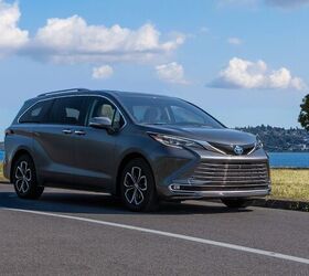 Recall Alert: 2025 Toyota Sienna Hybrid