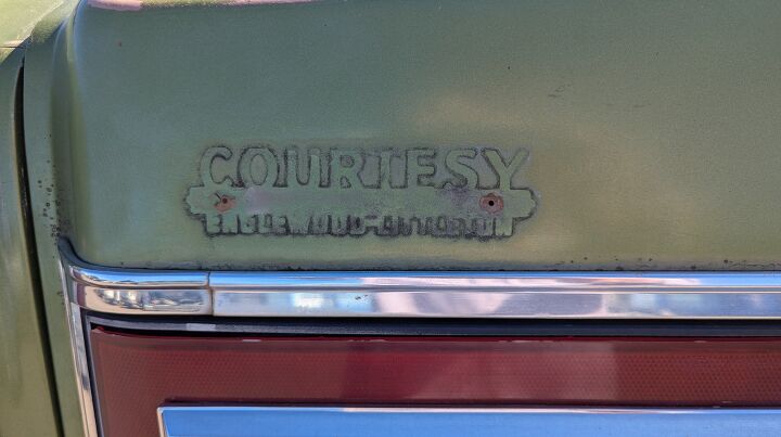 junkyard find 1976 ford ltd 4 door pillared hardtop