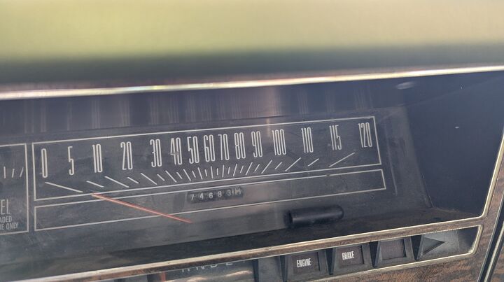 junkyard find 1976 ford ltd 4 door pillared hardtop